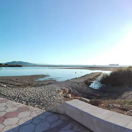 Pueblo Laguna 7 * Vera