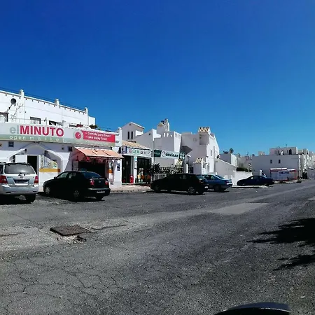 Pueblo Laguna 7 * Vera